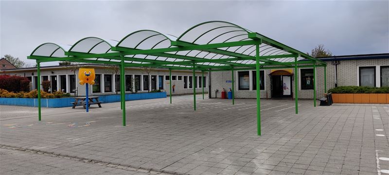 Overkappingen voor speelplaats De Schans