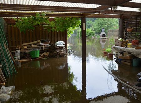 Overstromingafval gratis naar containerpark