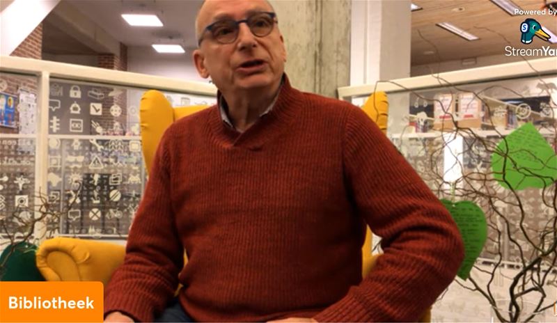 Poëzie vanuit de zetel