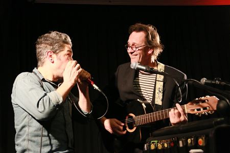 Prachtig concert van Stevo Harpo en Derek