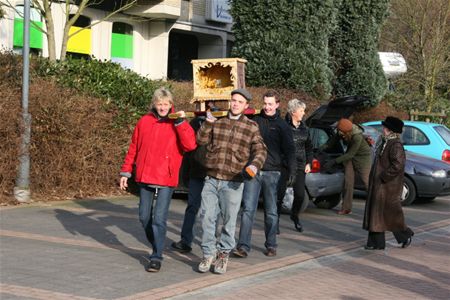 Processie van Bolderberg gefilmd