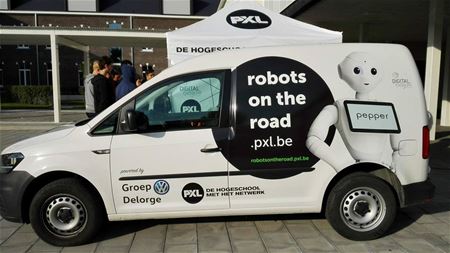 PXL maakt collegeleerlingen warm voor robots