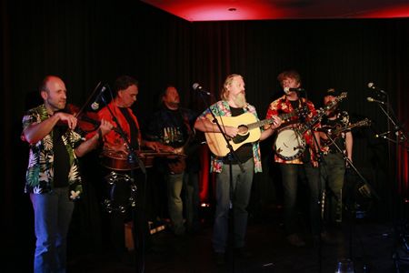 Rawhide speelt bluegrass uit het hart