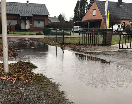 Regen veroorzaakt wateroverlast