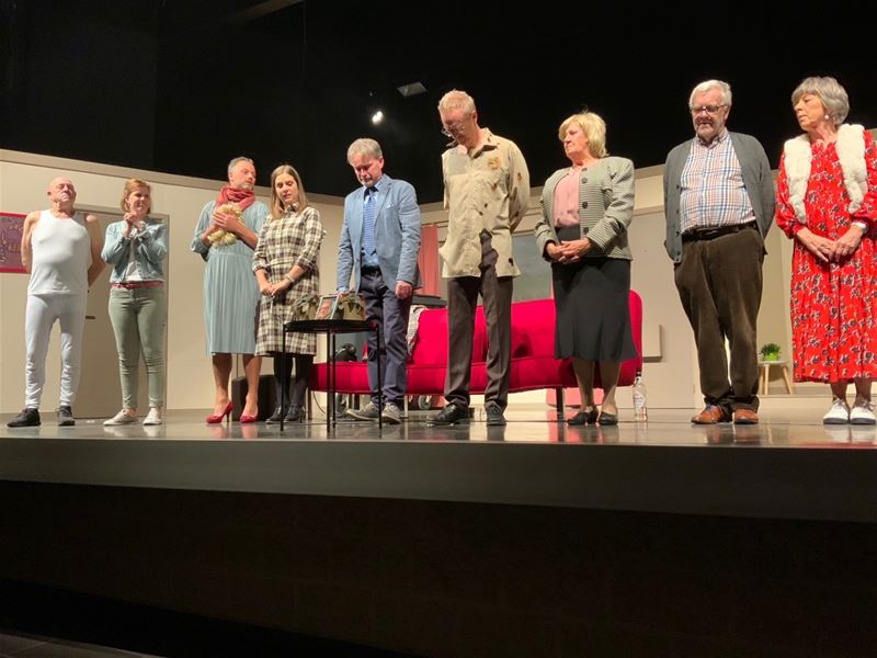 Regisseur plots overleden, Crescendo speelt toch