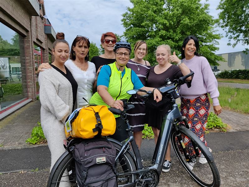 Reinhilde fietst naar Compostella voor weeshuis