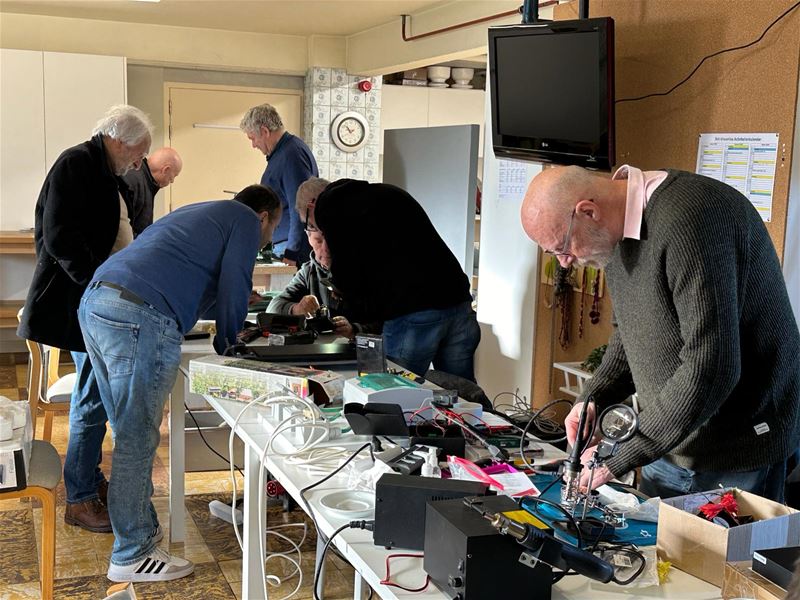 Repaircafé voortaan bij Sint-Vincentius