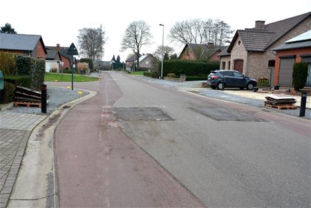 Rijbaankussens weg uit Geenrijt