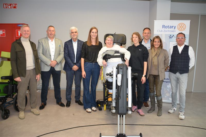 Rotary schenkt 't Weyerke een staprobot