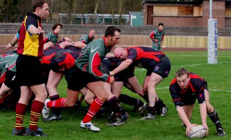 Rugbyclub 9 wint laatste thuiswedstrijd