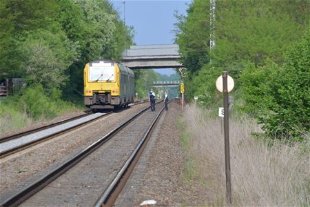 Saboteur legde stenen op de rails