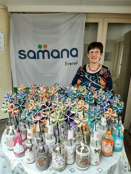 Samana Eversel bezoekt zijn leden