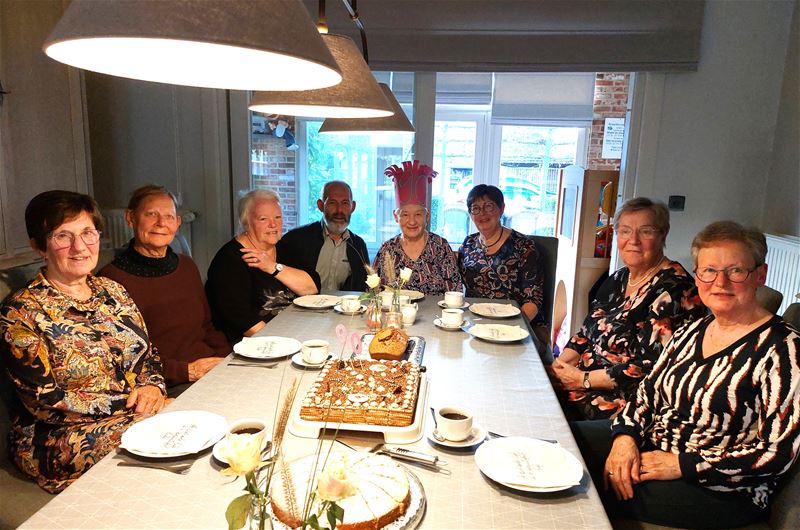 Samana viert 90ste verjaardag van Philomène