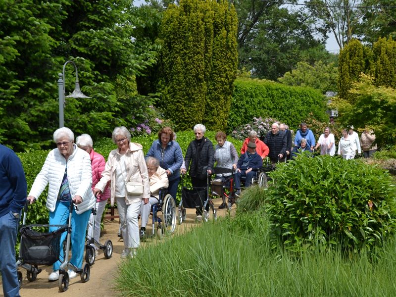 Samana Zolder op bedevaart in eigen dorp