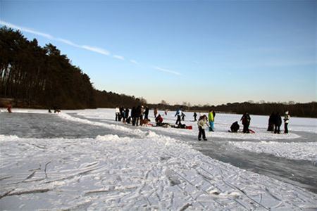 Schaatsen is gevaarlijk én verboden