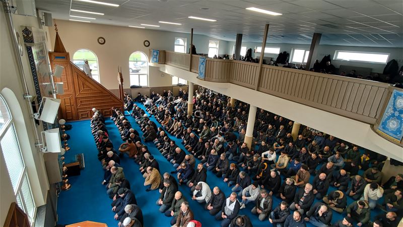 Schorsingsprocedure gestart tegen Heusdense moskee