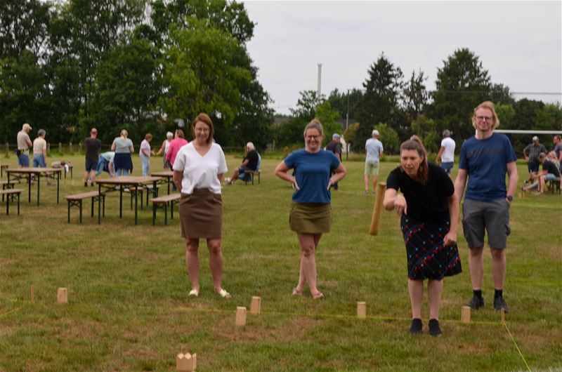 Sfeer boven competitie op Kubb-tornooi van Raak