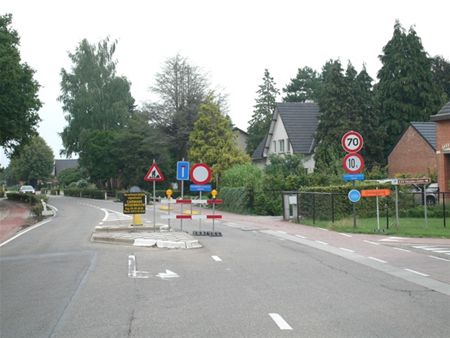 Signalisatie op Koerselsebaan is geplaatst