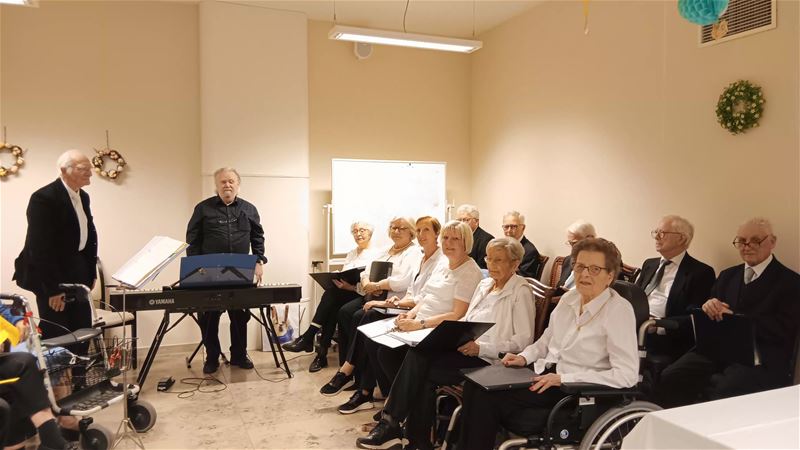 Singhet Scone op paasviering in Hof ter Bloemen