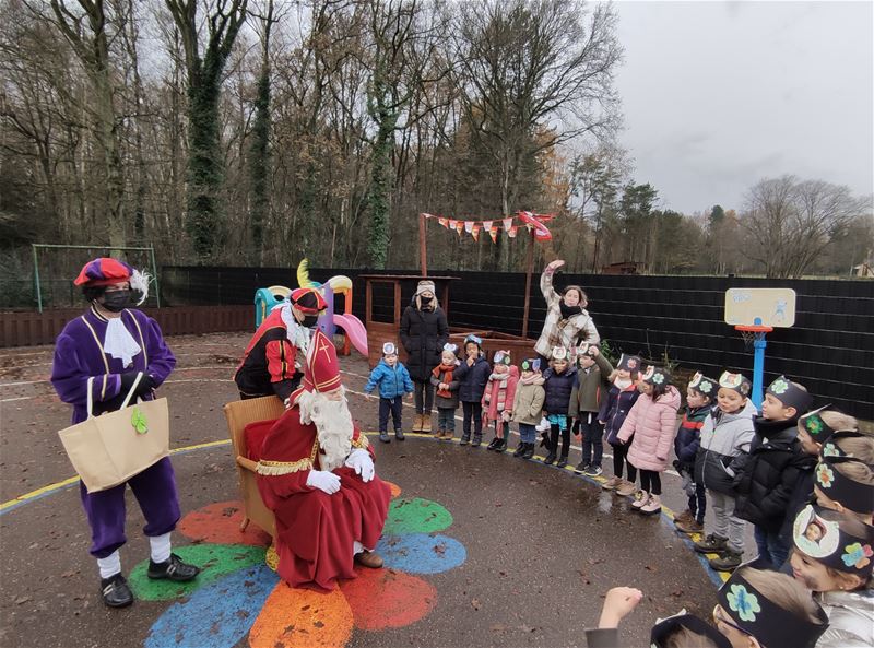 Sint bezocht ook 't Molenholleke