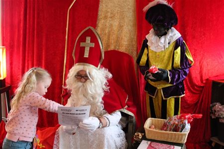 Sint en pieten bezoeken Truckstop 26bis