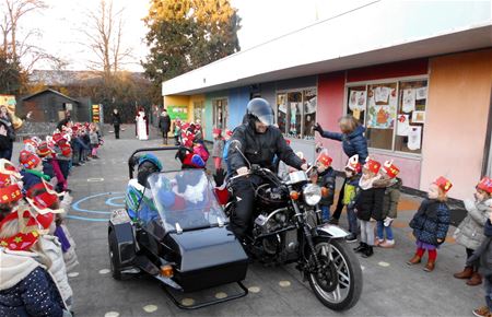 Sinterklaas bezocht Molenholleke