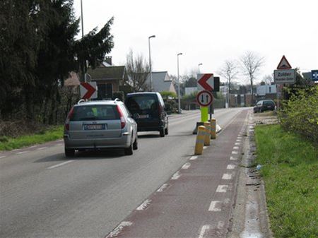 Sluisbamd krijgt rijbaankussens