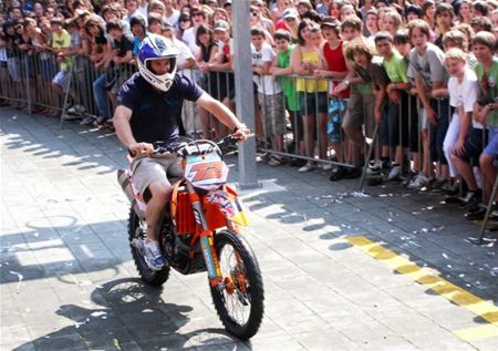 Stefan Everts en Cathérine op laatste schooldag