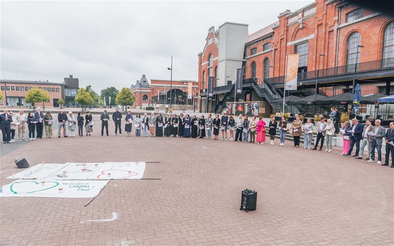 Stiltecirkel tegen oorlog op Open Gebedshuizendag