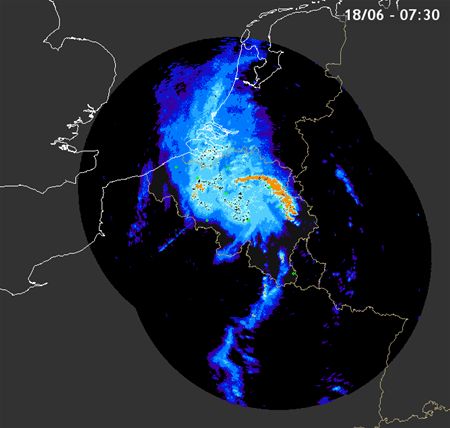 Storm ging recht over ons