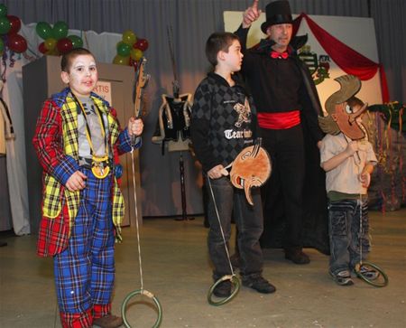 Stormloop voor kindercarnavalszitting