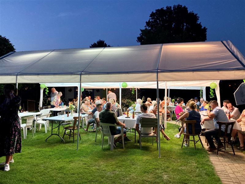 Straatbarbecue in de Padbroekweg