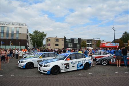 Straks parade van 24 uur-rijders