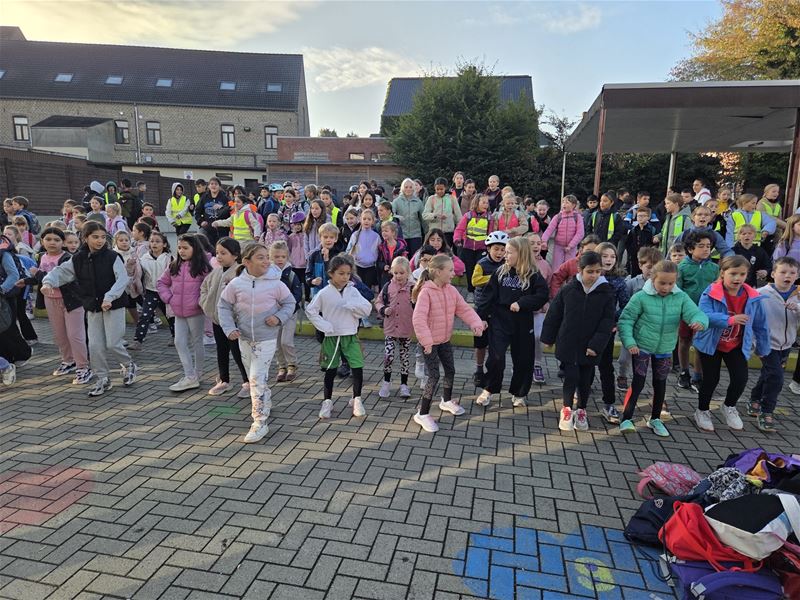 't Molenholleke danste tegen pesten