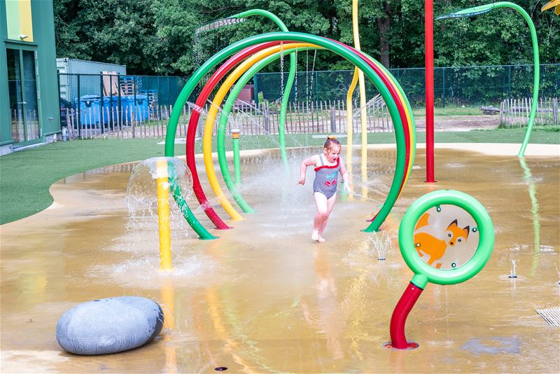 Tarzan & Jane heeft waterspraypark geopend
