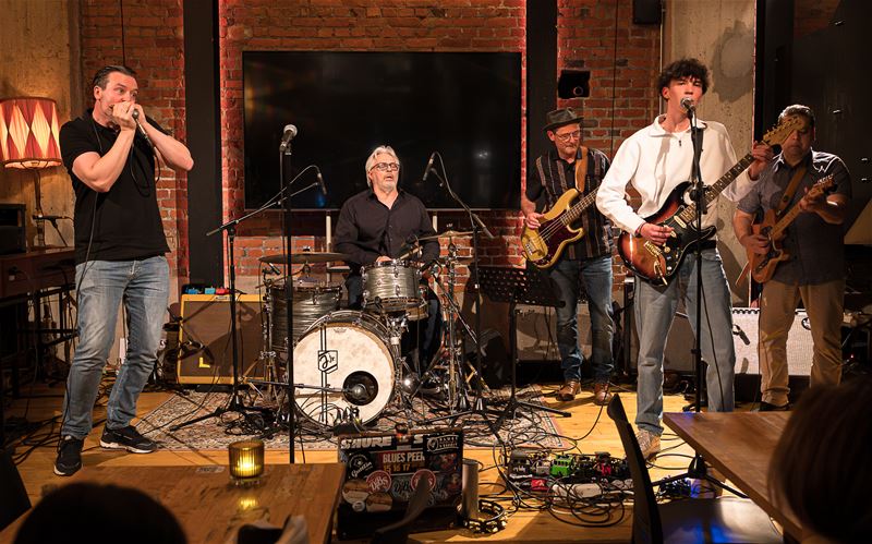 The Dibs als afsluiter van Sunday Evening Blues