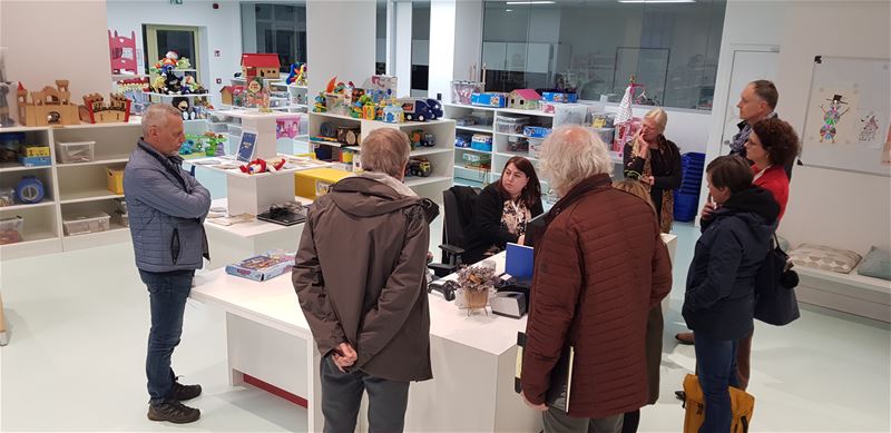 Toekomst Telt op bezoek in Huis van het Kind