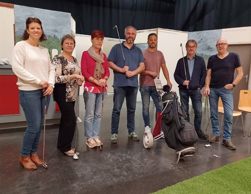 Toneelgroep Crescendo gaat tot aan het gaatje