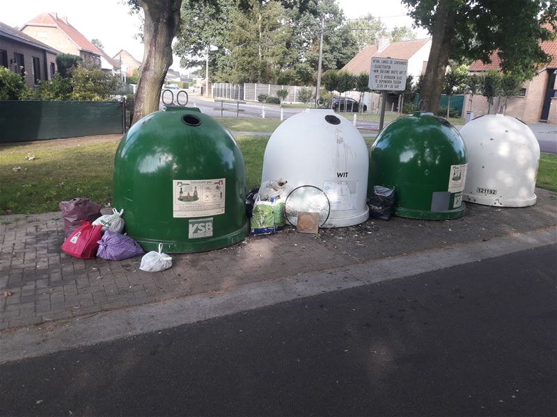 Trieste boel daar in de Beemdenstraat