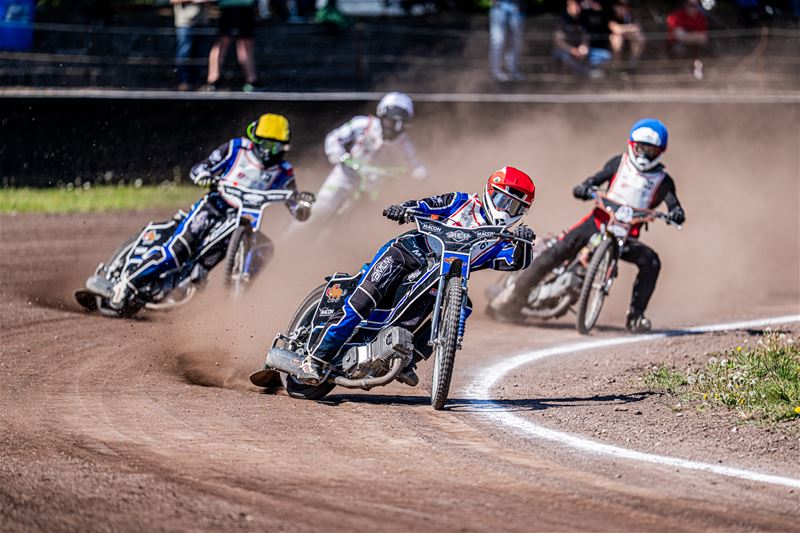 Truis Kamhaug kroont zich tot Master of Helzold