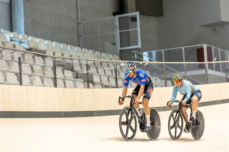 Vanaf vandaag fietsers welkom op de wielerpiste