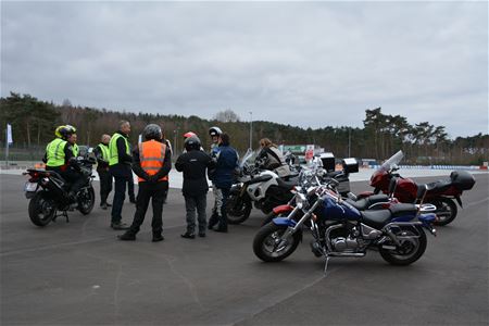 Veel motorrijders willen zich klaarstomen