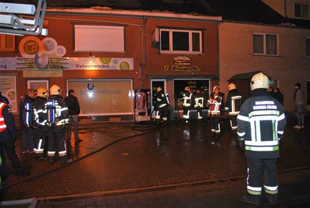 Veel rookschade bij bakkerijbrand