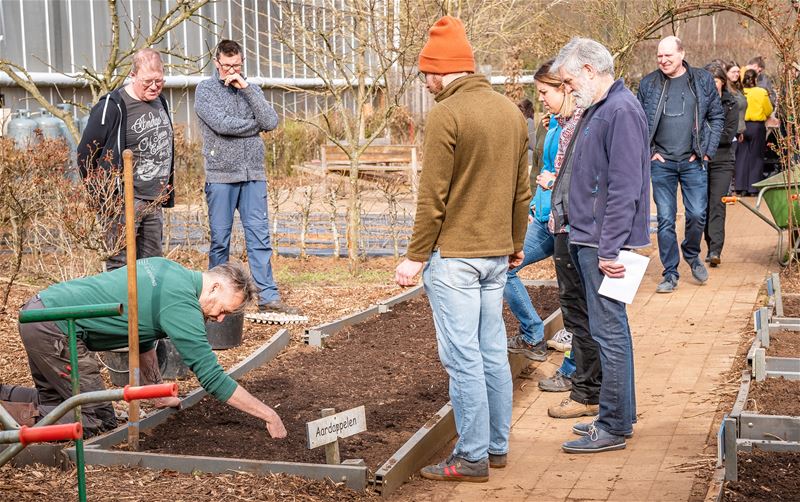 Veel volk zoekt inspiratie in CVO-serres