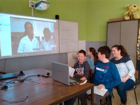 Via Skype contact met klas in Zuid-Afrika