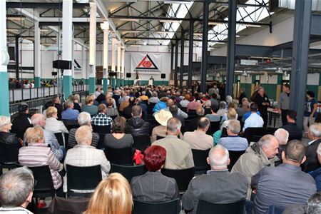 Volle badzaal voor mijnwerkersreünie