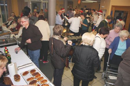 Volop kerstsfeer in rusthuis Berkenbosch