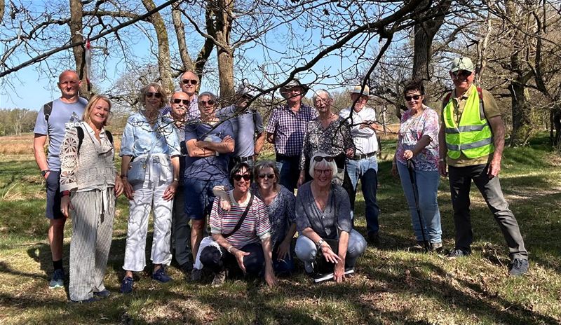 Vriendengroep bib op wandel in de Katersvallei