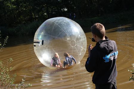 Wakasa strijkt neer op Bovy