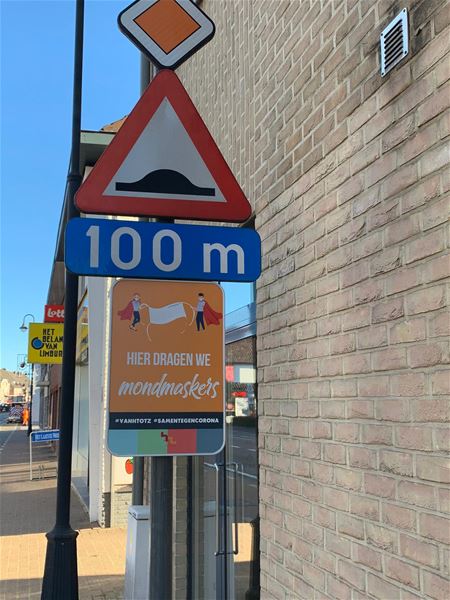 We moeten ons nog een tijd koest houden